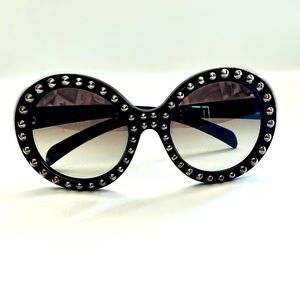 100% authentic Prada sunglasses